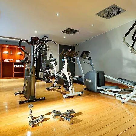 Eurostars Parque 4*