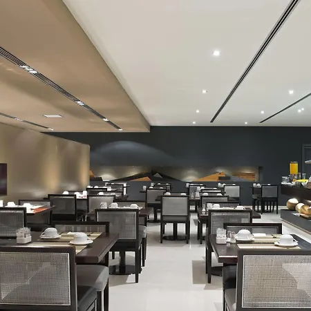 Eurostars Parque Otel 4*