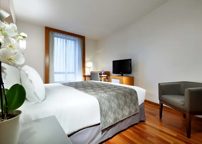 ユーロスターズ リスボア パルケ ホテル 4*