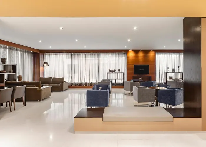 ユーロスターズ リスボア パルケ ホテル リスボン