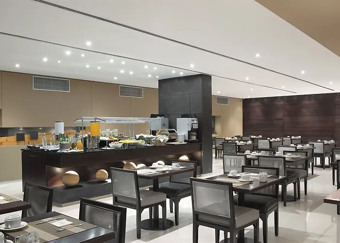 ユーロスターズ リスボア パルケ ホテル