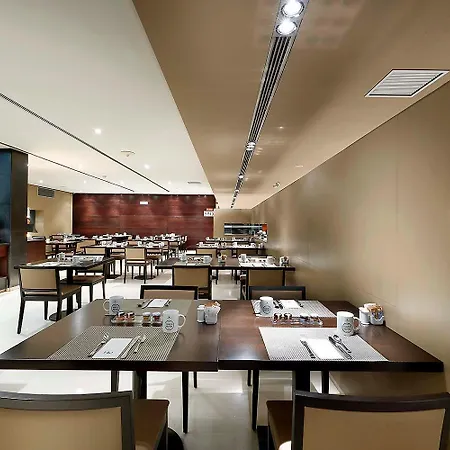 Eurostars Parque Lisbon